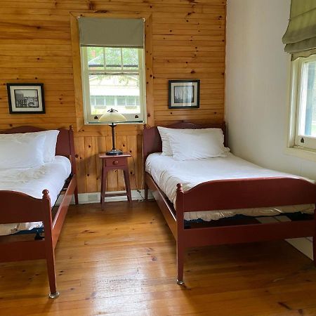Hotel Kenney Rideau Crosby エクステリア 写真